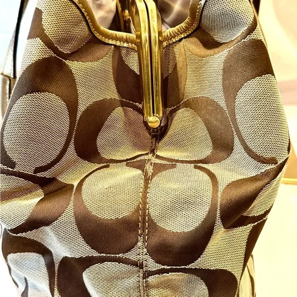 COACH Signature Stripe Framed Carryall Tote - Picture 7 of 13